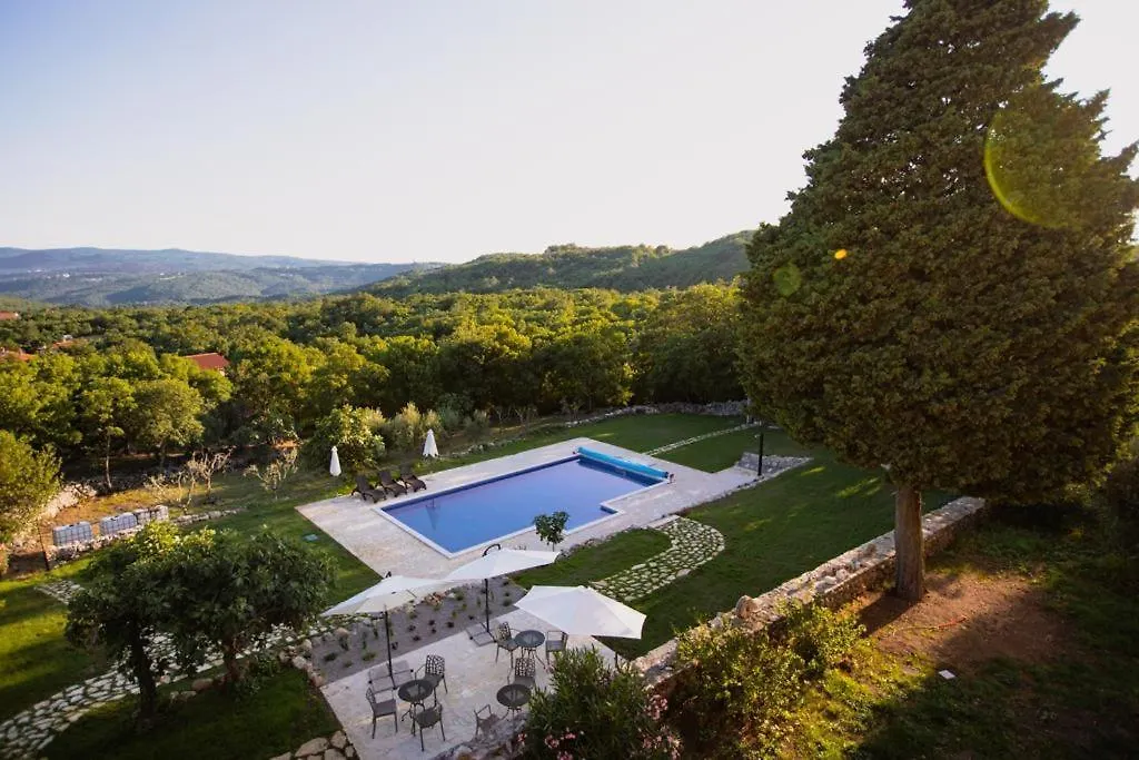 Villa Calussovo Ripenda Kras