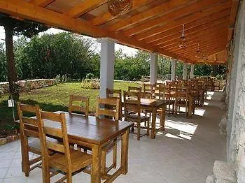 *** Hotel Villa Calussovo Ripenda Kras Kroatien
